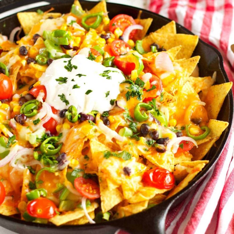 Vegetarian Nachos: 2 recipes for making the most delicious snack