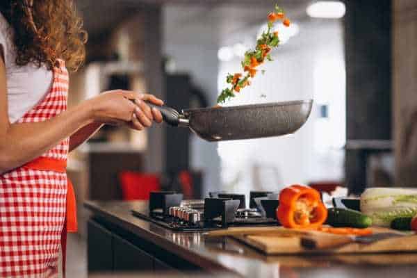 How to steam vegetables without a steamer