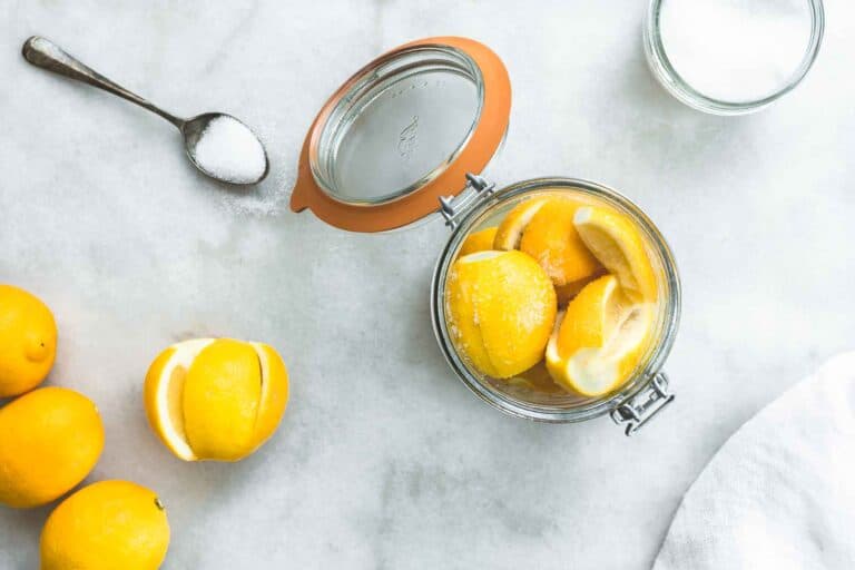 How to make preserved lemons easily!